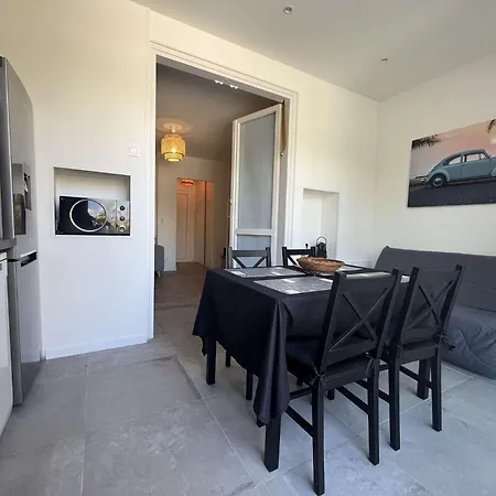 Borgo- Bord De Mer Coquet Studio Avec Terrasse Apartament *